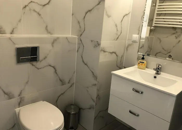 Superior Pastelowy Przy Plazy