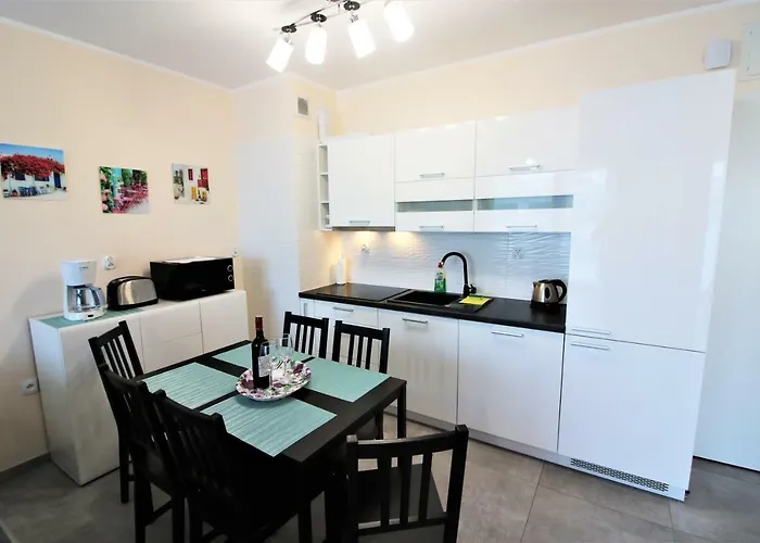 Superior Pastelowy Przy Plazy